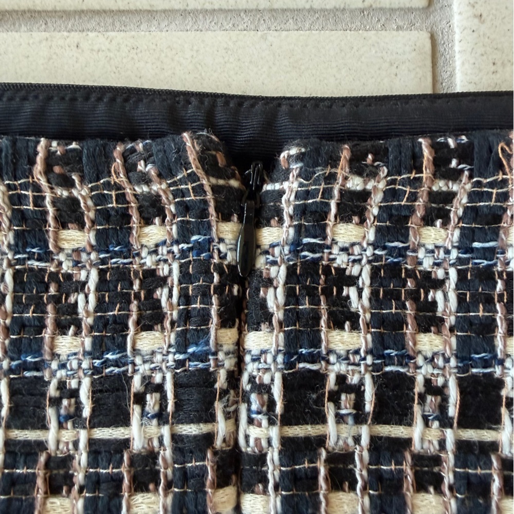Ann Taylor Woven Patterned Skirt - 0 - Picture 4 of 4